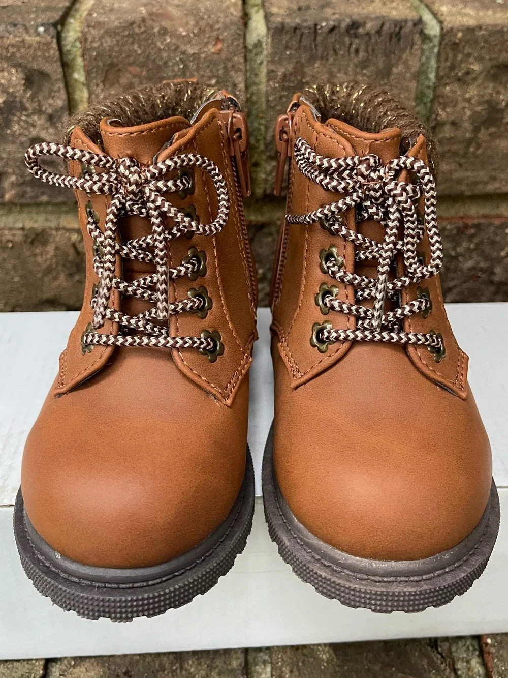wonder nation Brown Lace Up Ankle Boots Side Zip Kids Size 6 NWOT
